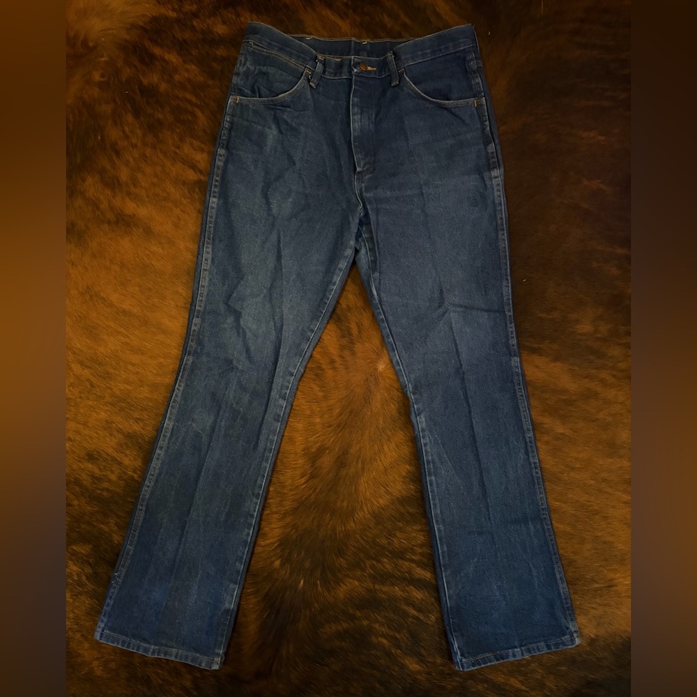 Wrangler Premium Performance Advanced Comfort Cowboy Cut Jeans